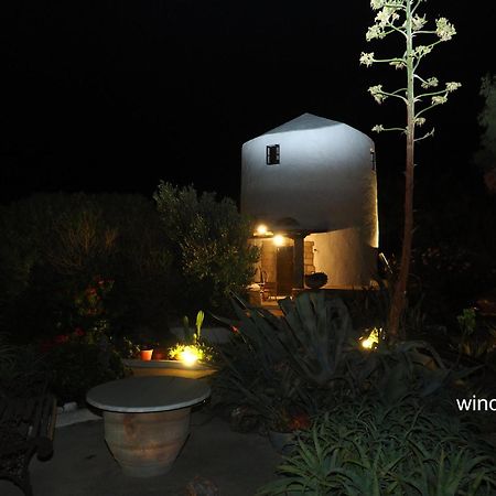 Anastasia'S Windmill And Anastasia'S Studio Plaka  Exterior photo