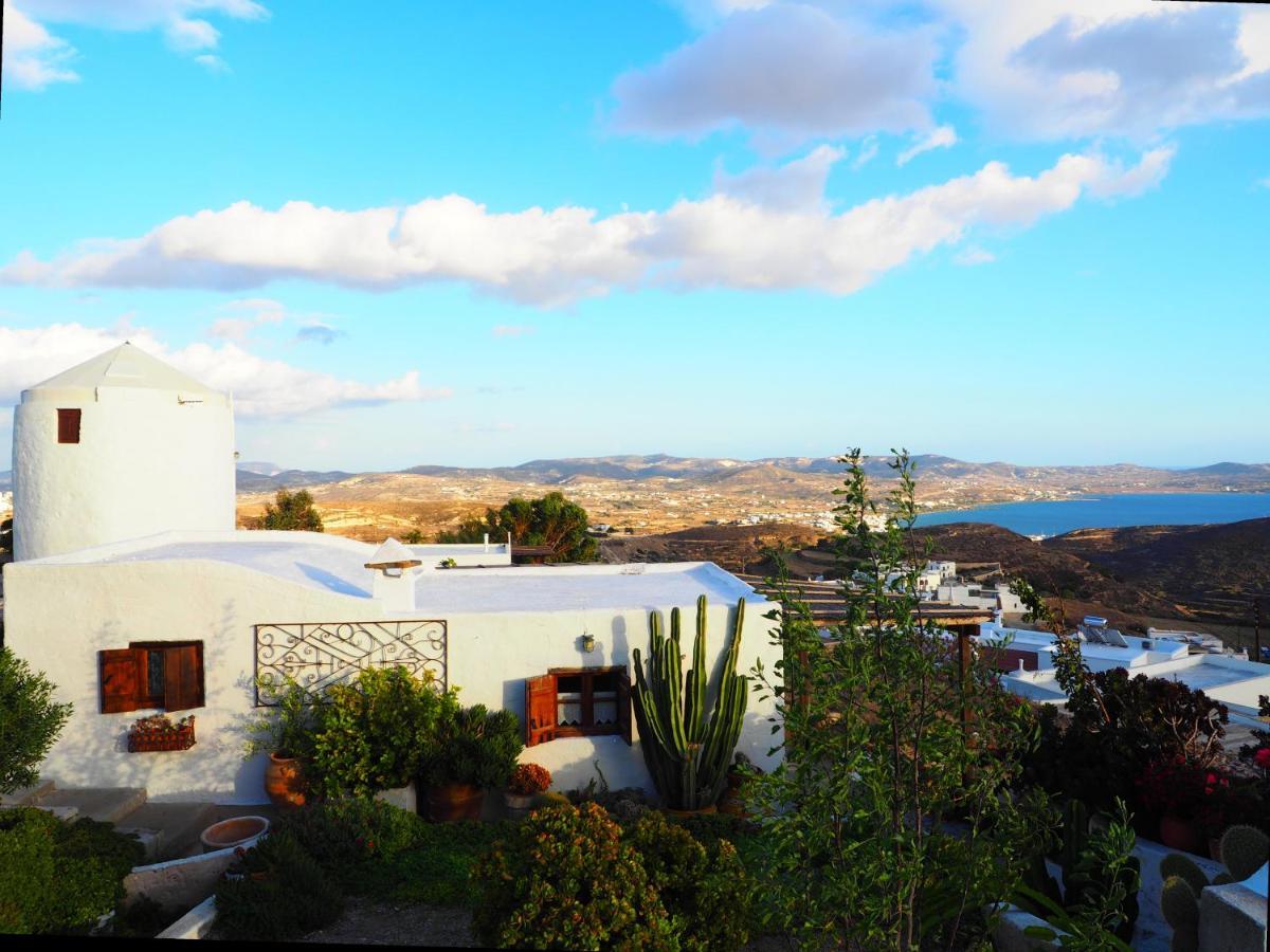 Anastasia'S Windmill And Anastasia'S Studio Plaka  Exterior photo